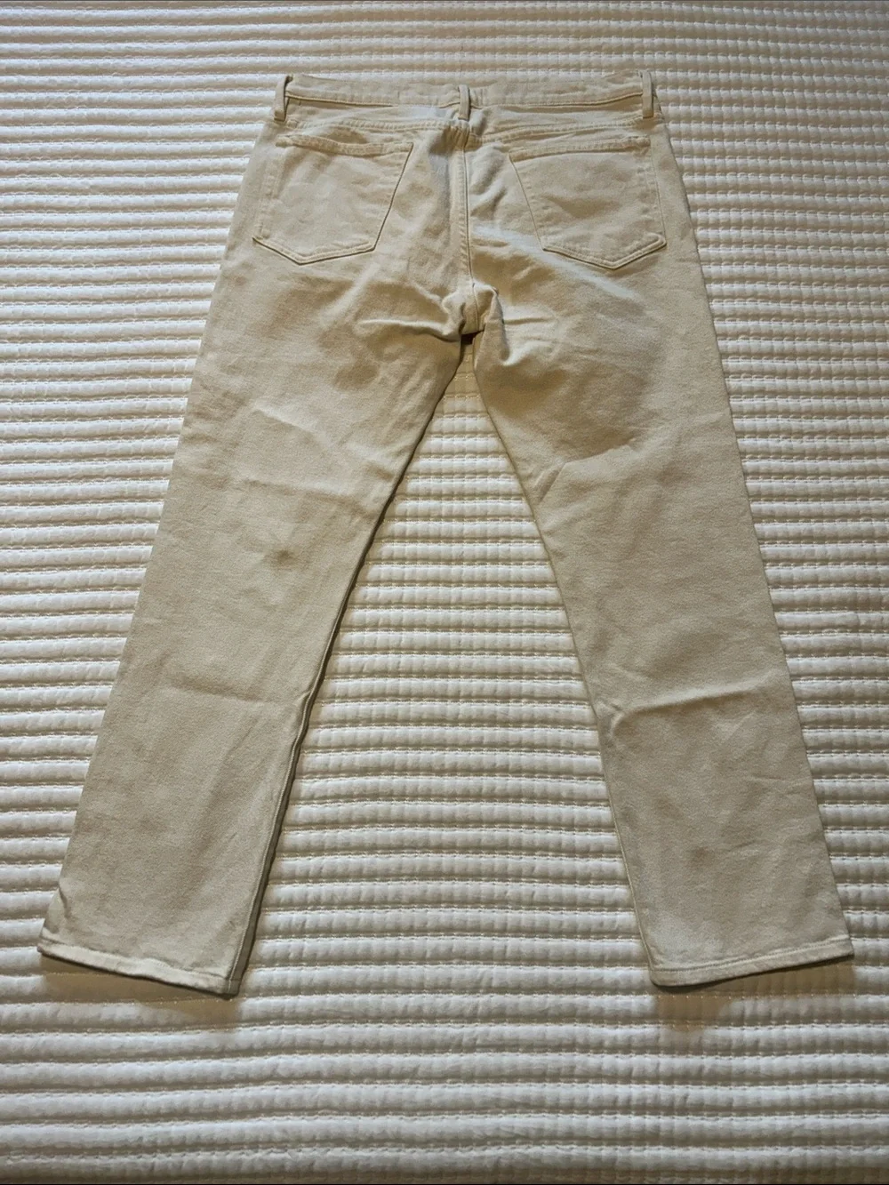 Frame Denim Slim Jeans in Cream